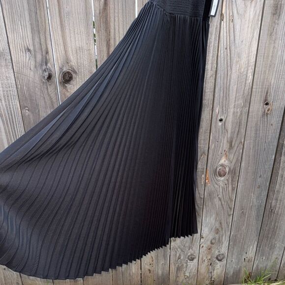 Marina Pleated Midi Dress Black Size 4 - Picture 6 of 13